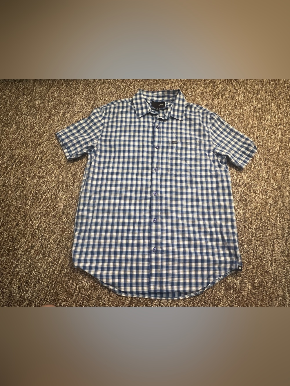 Hurley Men’s Blue/White Plaid Business Casual Short Sleeve Button-Up Shirt Large